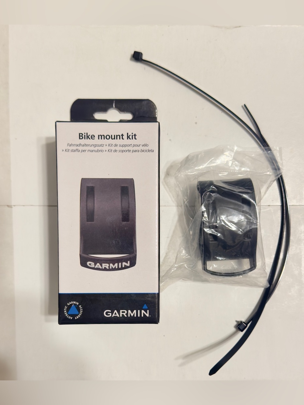Garmin Bicycle Mount Kit Bike Handlebar Mount OEM New